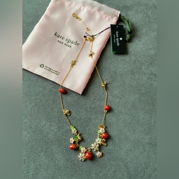 Kate Spade Strawberry Fields Statement Necklace NWT - Picture 3 of 5
